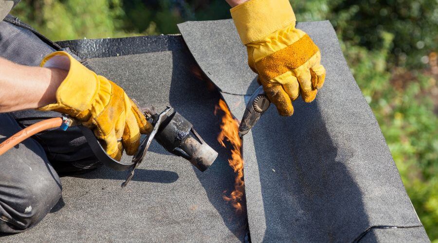 Expert Emergency Roof Repairs services in Everton, AR